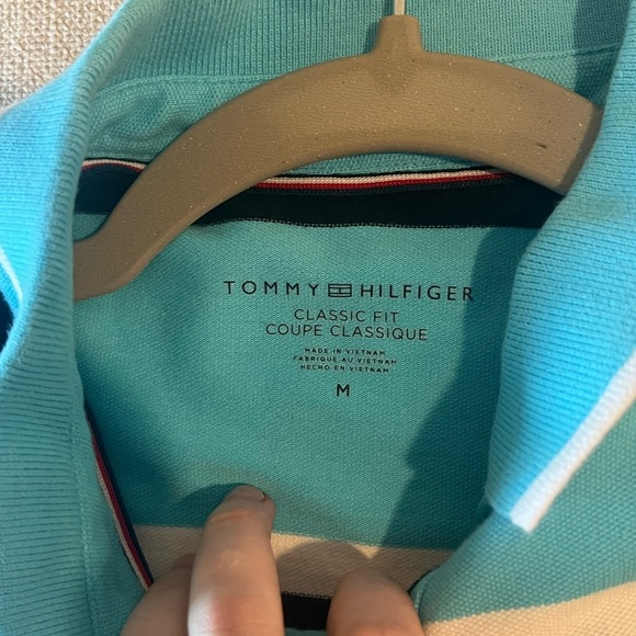 2 Women’s Tommy Hilfiger Tops for $10 Total - Picture 4 of 4